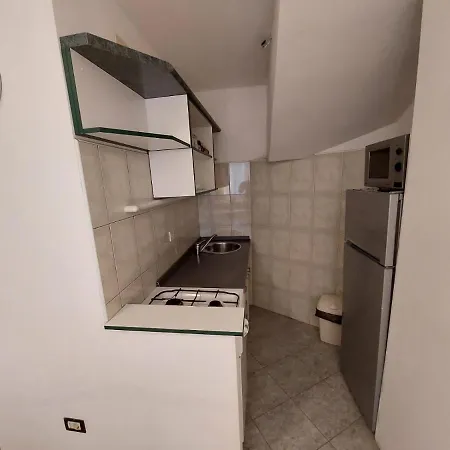 Apartment Apartmani Elena Tribunj (Sibenik-Knin)