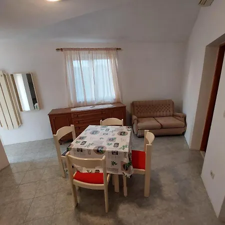 Apartmani Elena